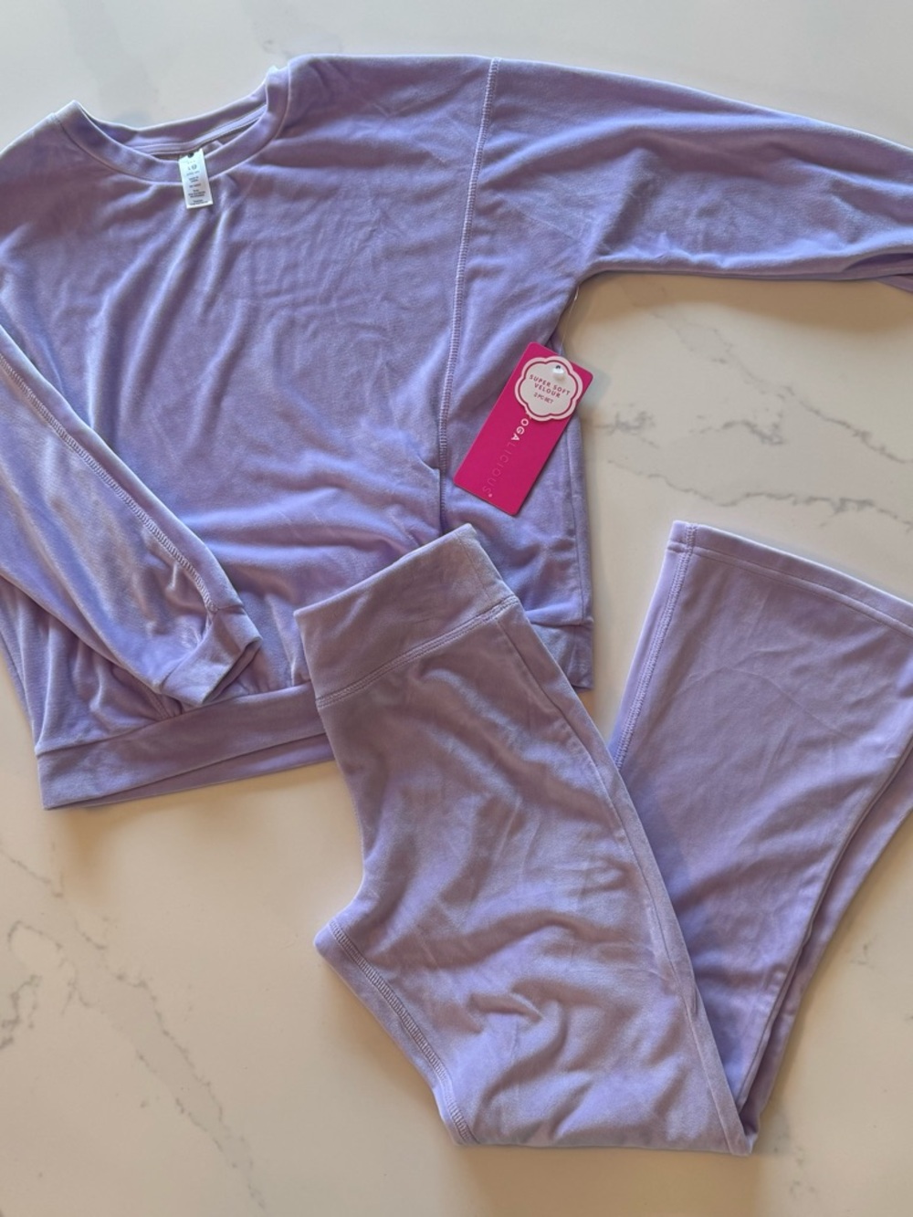 NWT Yogalicious Lavender Two-Piece Lounge Set - Pullover & Leggings